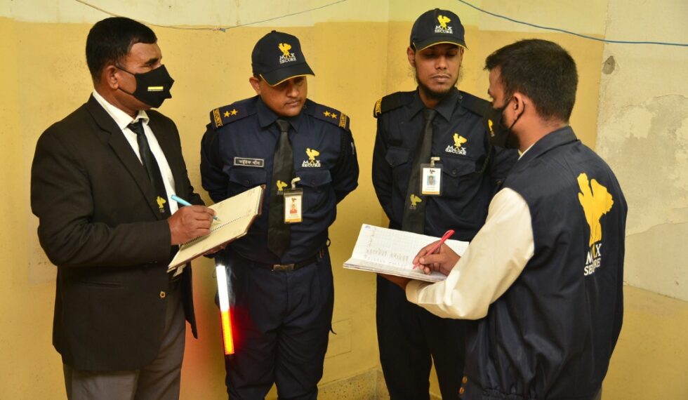 Security Guard VS Security Officer Max Secure Ltd